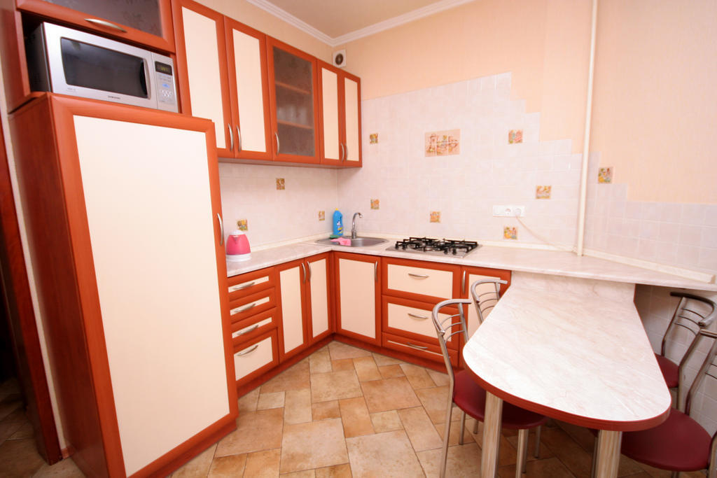 Inn Home Apartments - Livoberezhna 키예프 객실 사진