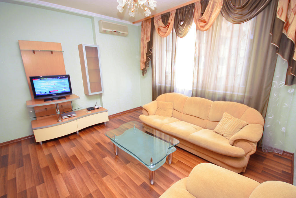Inn Home Apartments - Livoberezhna 키예프 객실 사진