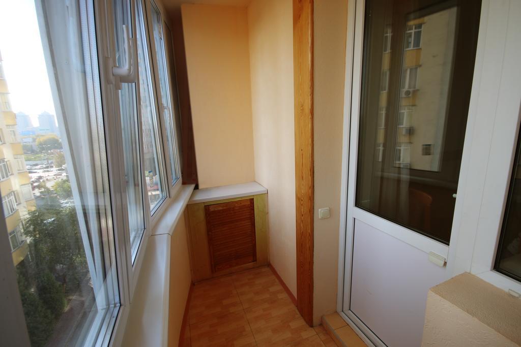 Inn Home Apartments - Livoberezhna 키예프 외부 사진