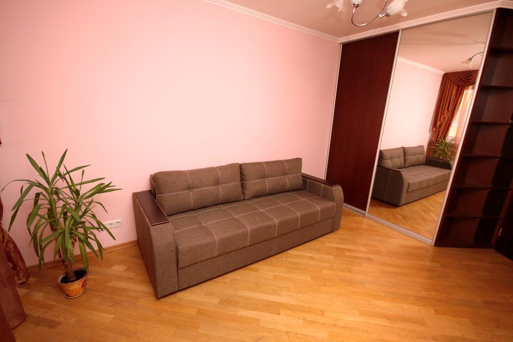 Inn Home Apartments - Livoberezhna 키예프 외부 사진