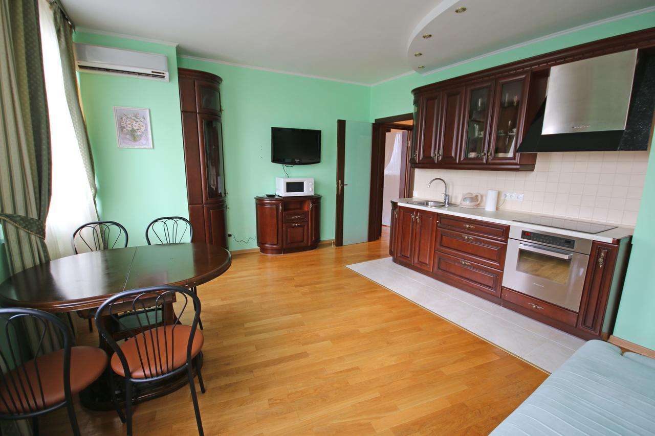 Inn Home Apartments - Livoberezhna 키예프 외부 사진
